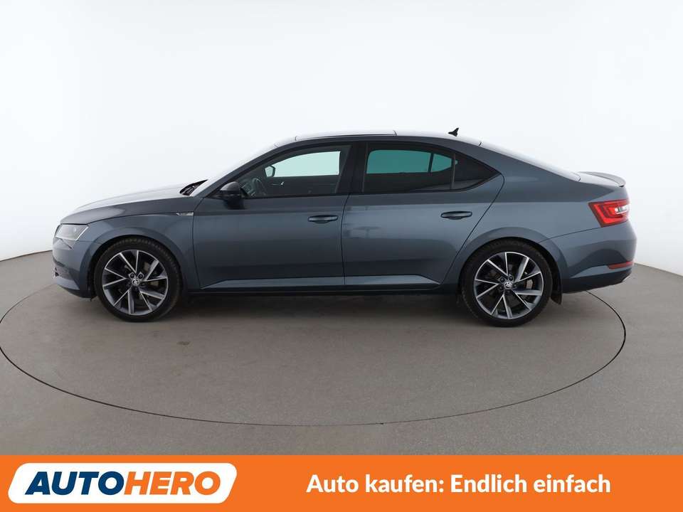 Skoda Superb - Imagem 3