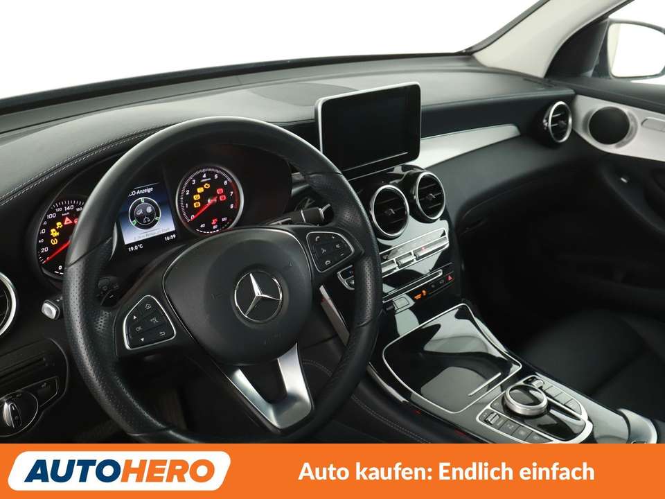 Mercedes-Benz GLC 250 - Imagem 11