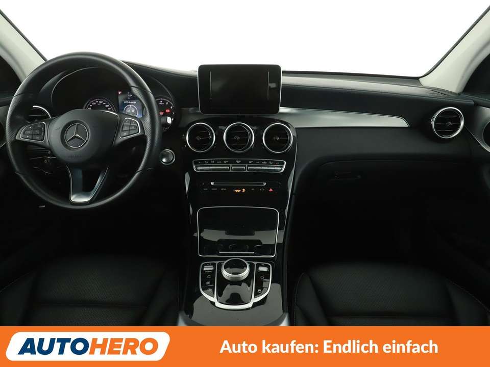 Mercedes-Benz GLC 250 - Imagem 12
