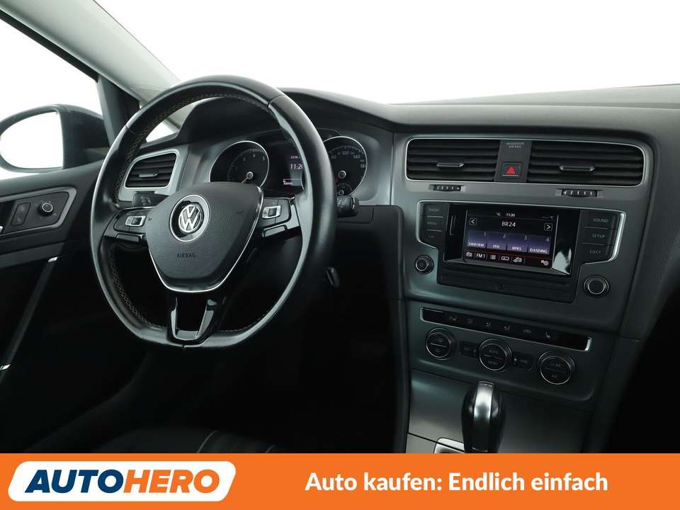 Volkswagen Golf - Imagem 13