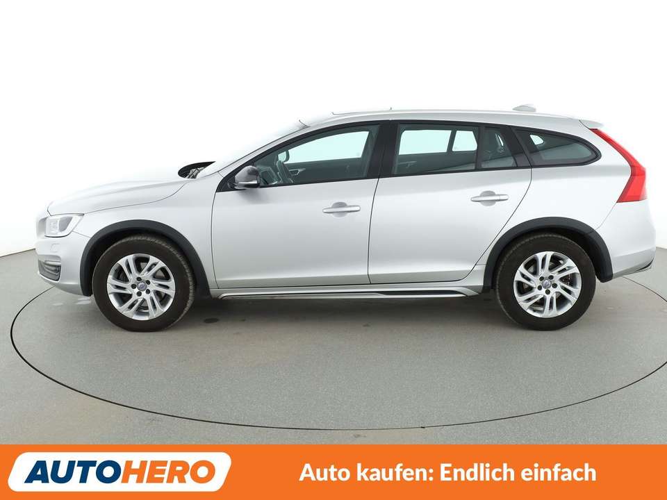 Volvo V60 Cross Country - Imagem 3