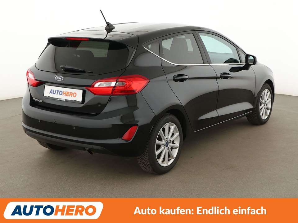 Ford Fiesta - Imagem 6