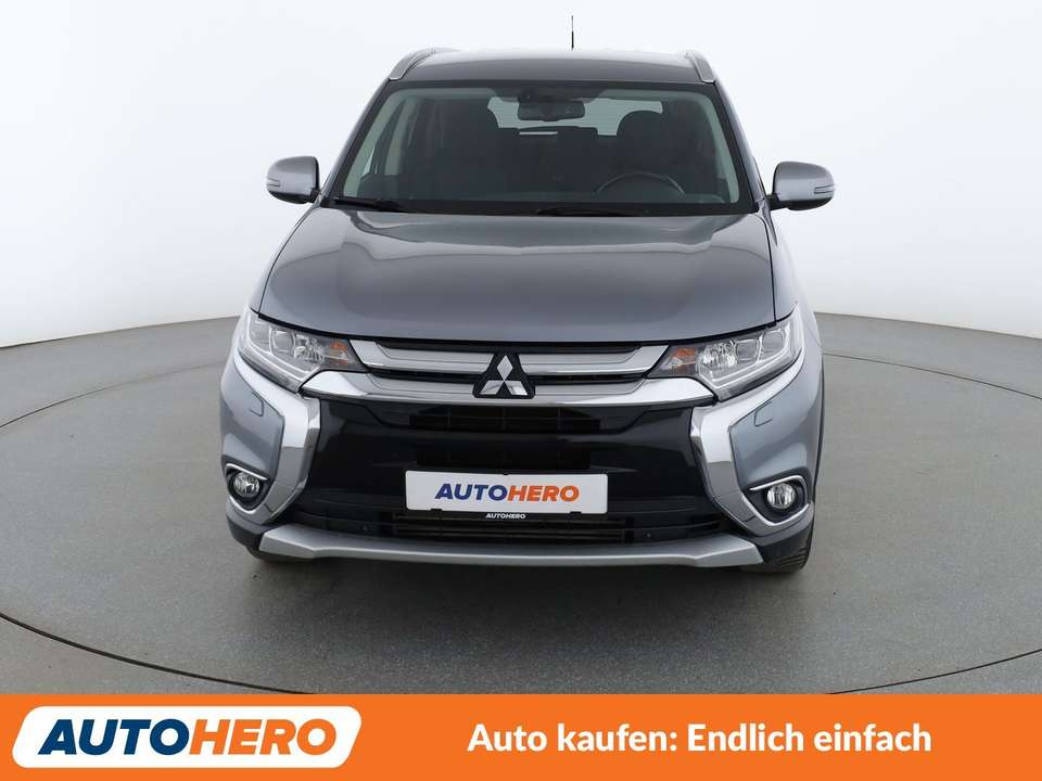Mitsubishi Outlander - Imagem 9