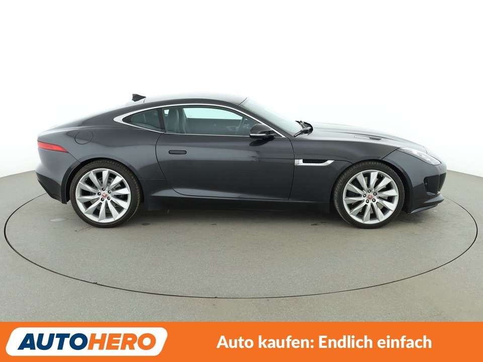 Jaguar F-Type - Imagem 7