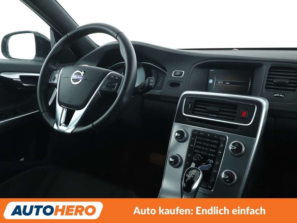 Volvo V60 Cross Country - Imagem 13