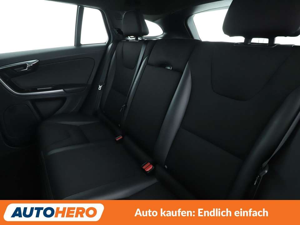 Volvo V60 Cross Country - Imagem 14