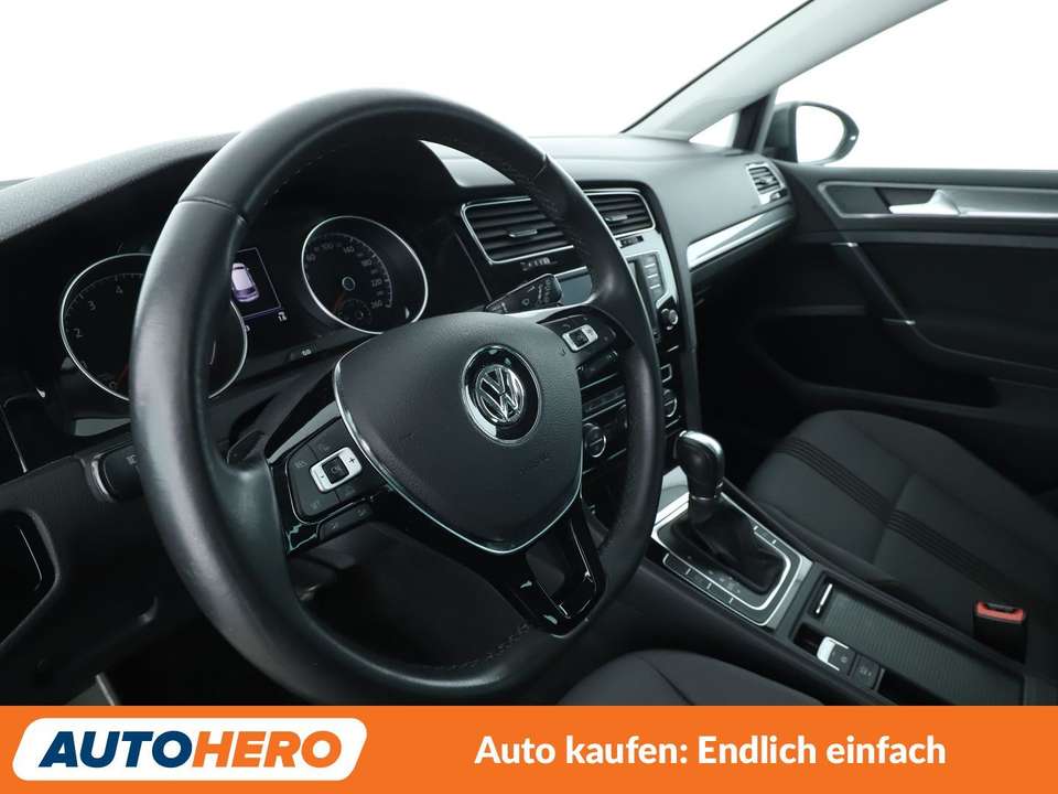Volkswagen Golf - Imagem 11