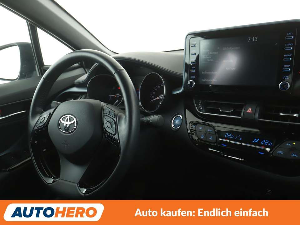 Toyota C-HR - Imagem 13