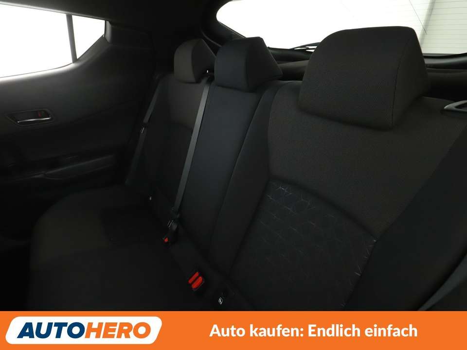 Toyota C-HR - Imagem 14