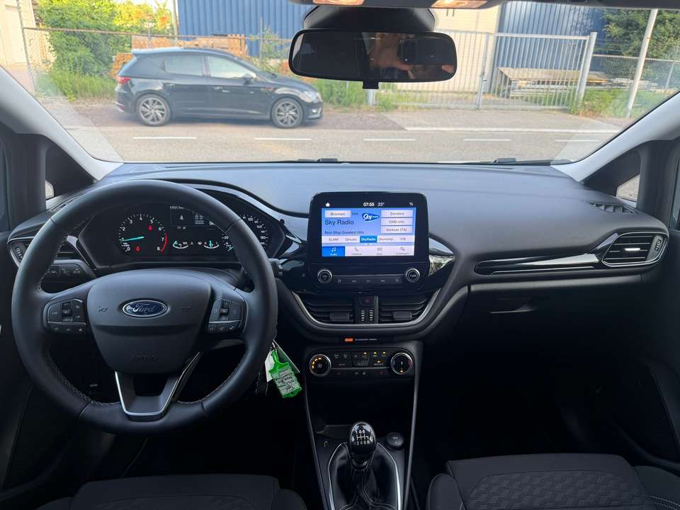 Ford Fiesta - Imagem 3