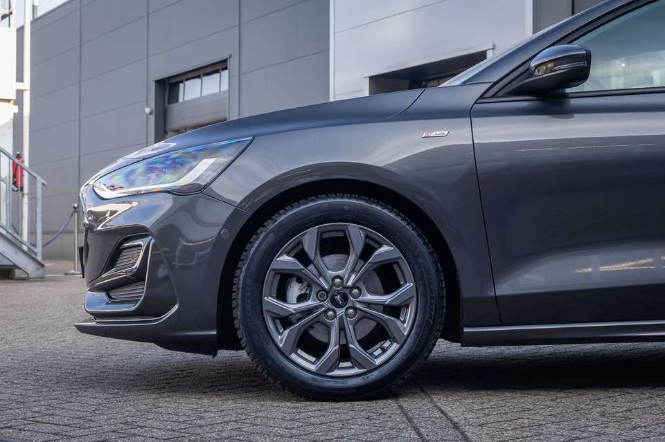 Ford Focus - Imagem 9