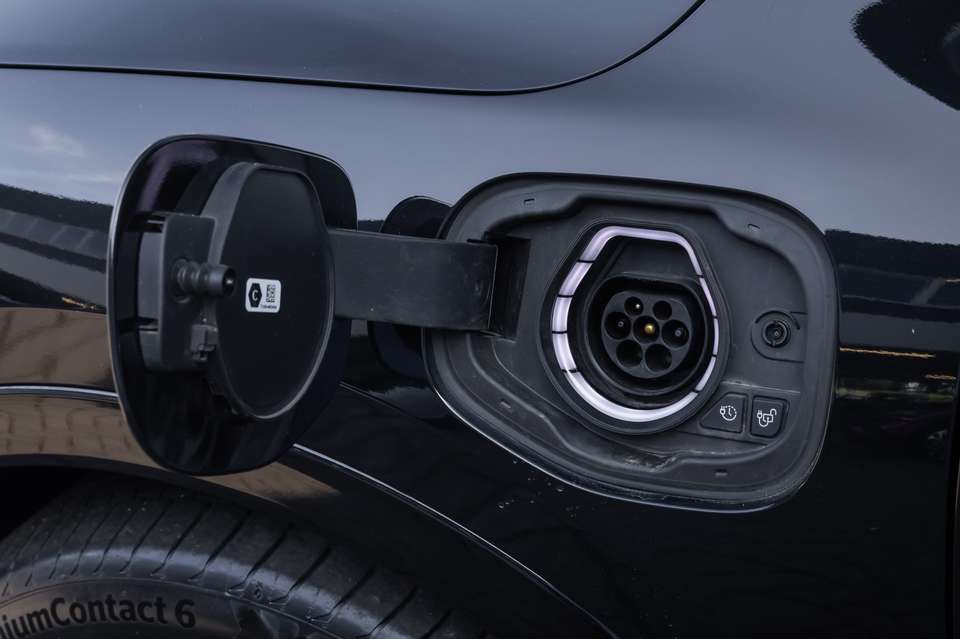 Ford Kuga - Imagem 8