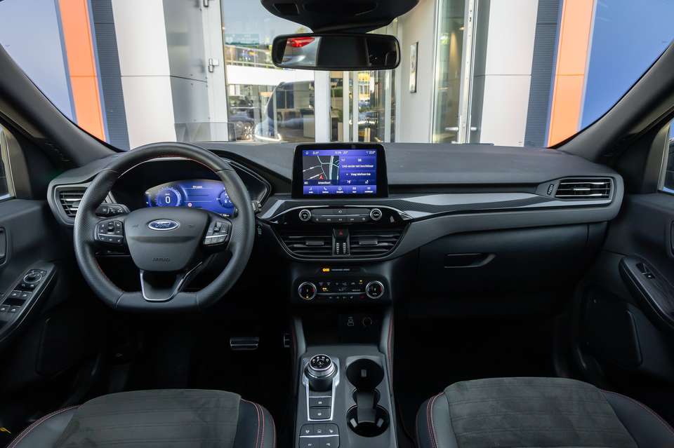Ford Kuga - Imagem 13