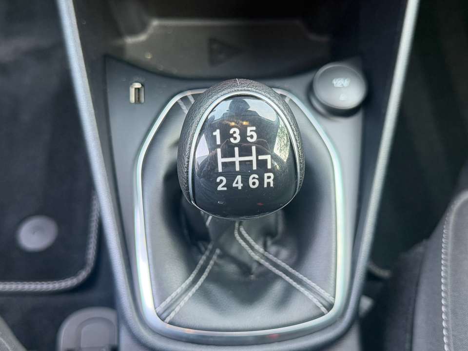 Ford Fiesta - Imagem 18