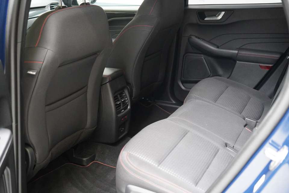 Ford Kuga - Imagem 10