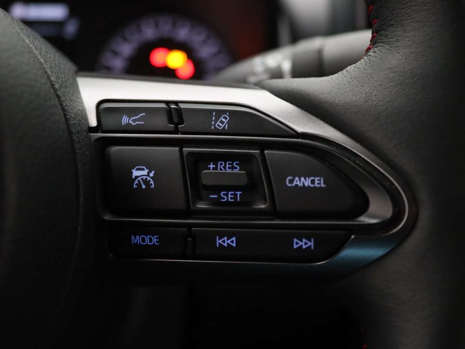 Toyota Yaris - Imagem 14
