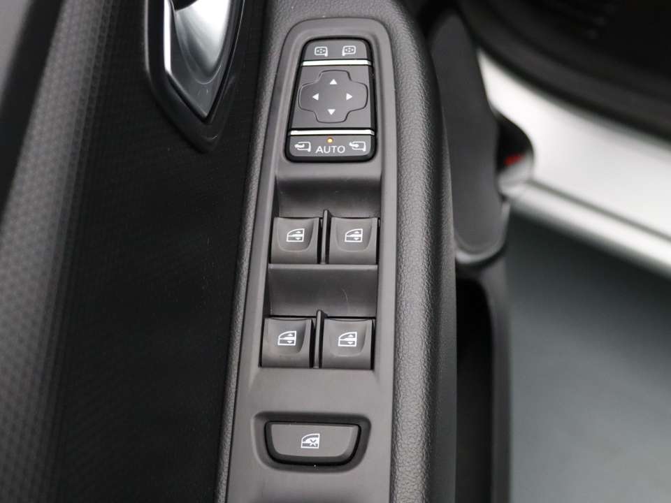 Renault Clio - Imagem 19