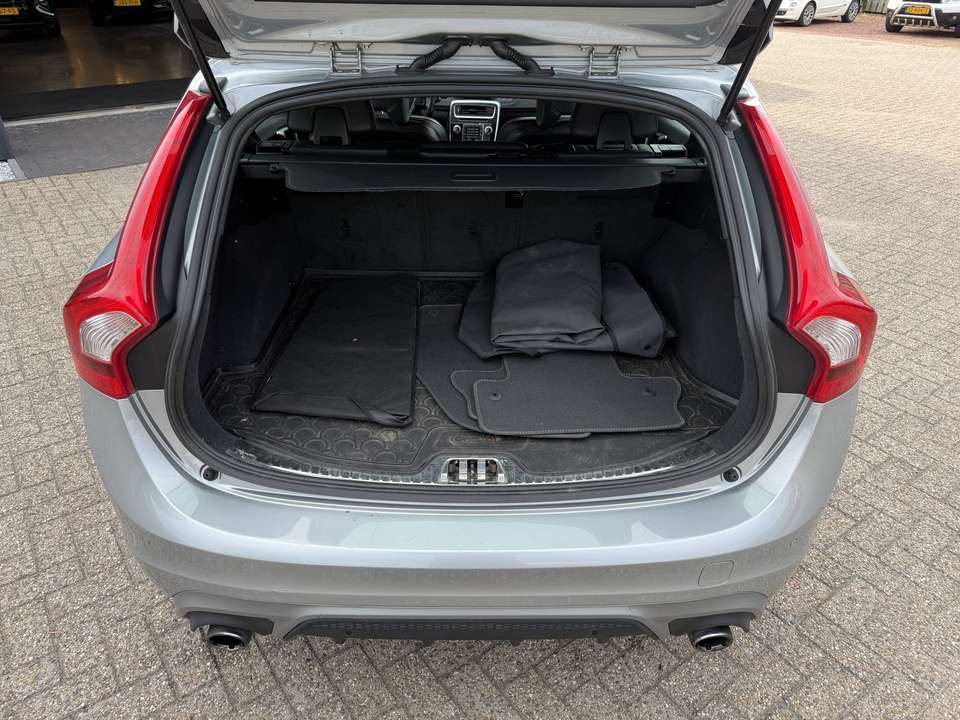 Volvo V60 - Imagem 9