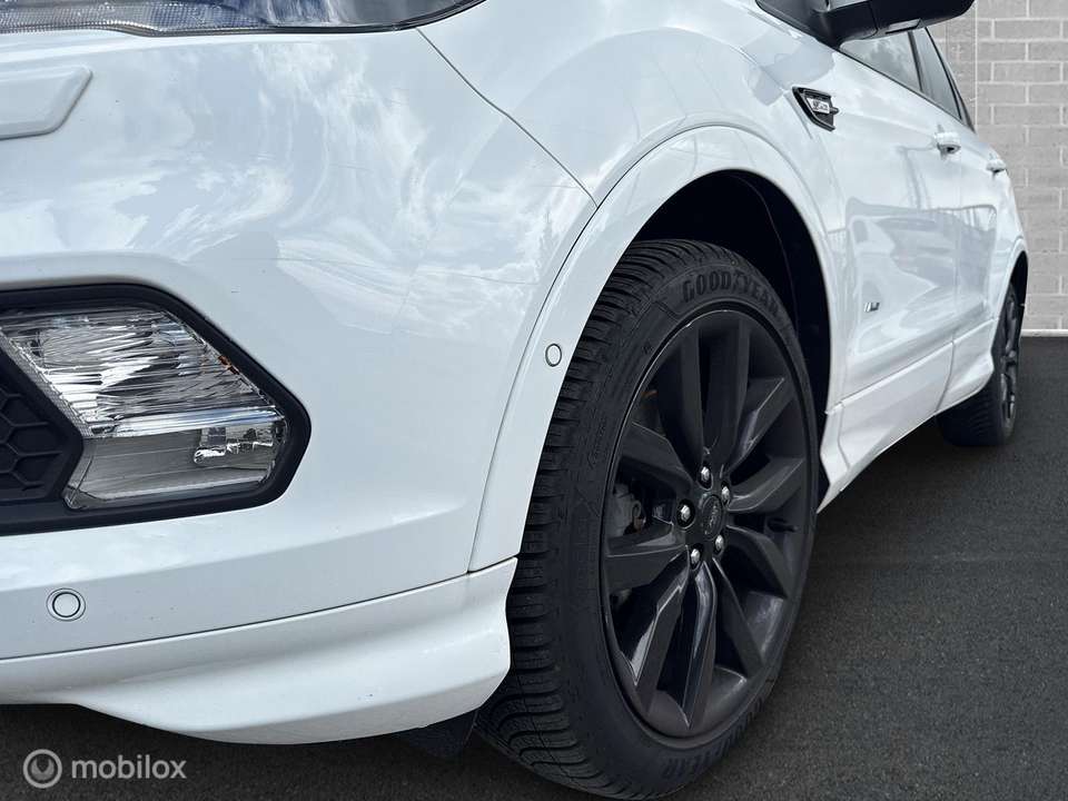 Ford Kuga - Imagem 4
