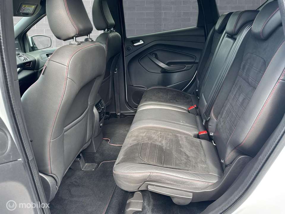 Ford Kuga - Imagem 10