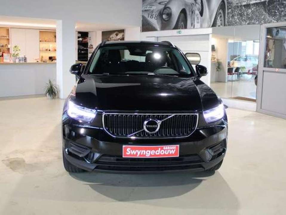Volvo XC40 - Imagem 2