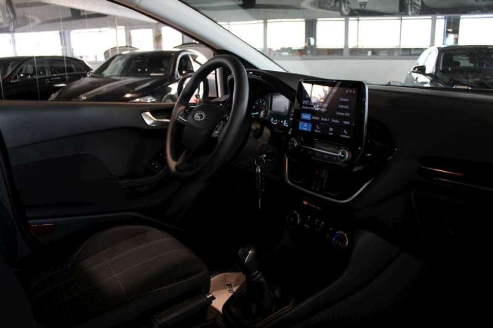 Ford Fiesta - Imagem 12
