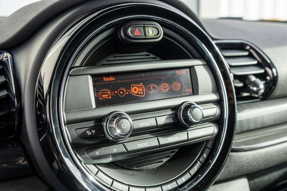 MINI Cooper Clubman - Imagem 12