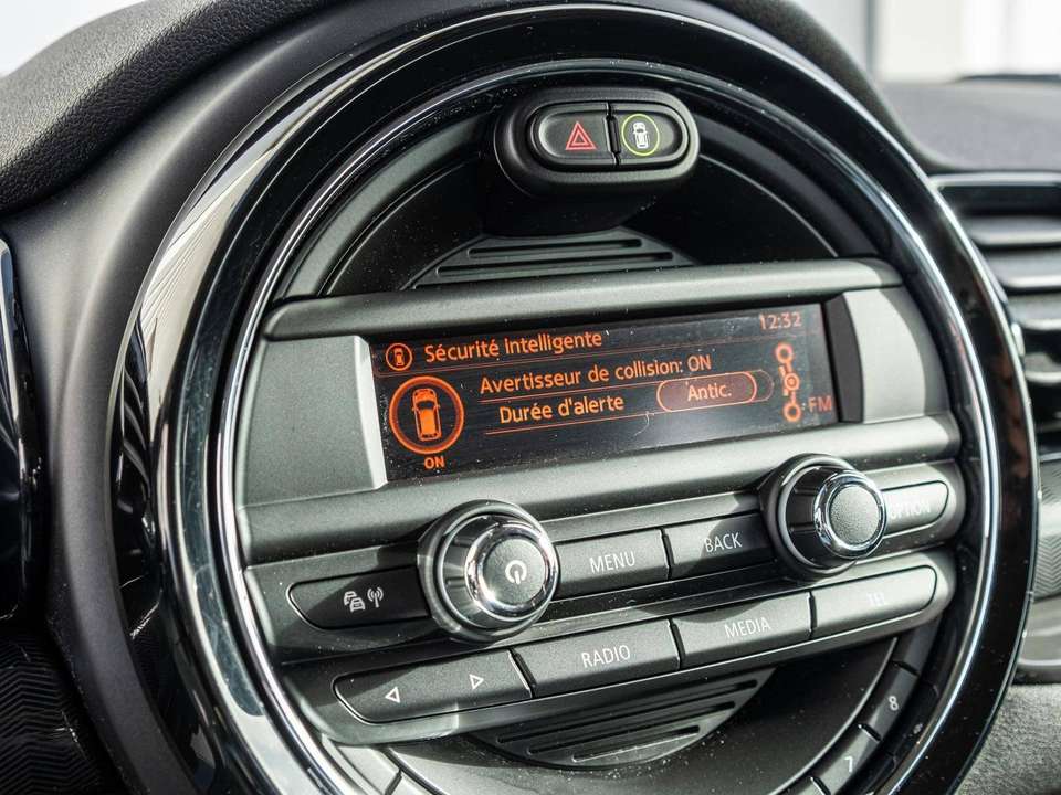 MINI Cooper Clubman - Imagem 13