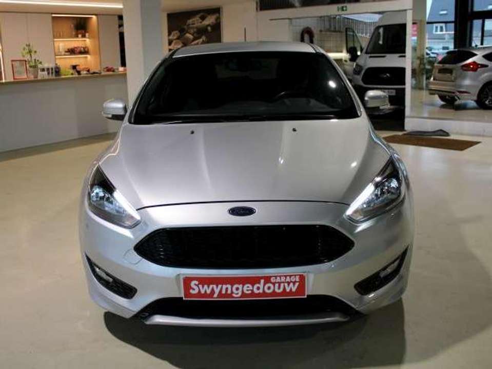 Ford Focus - Imagem 2
