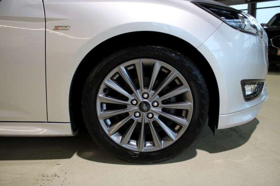 Ford Focus - Imagem 6