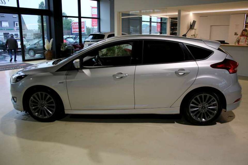 Ford Focus - Imagem 8