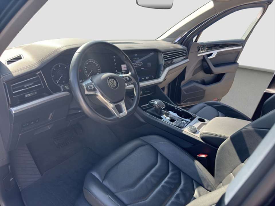 Volkswagen Touareg - Imagem 9