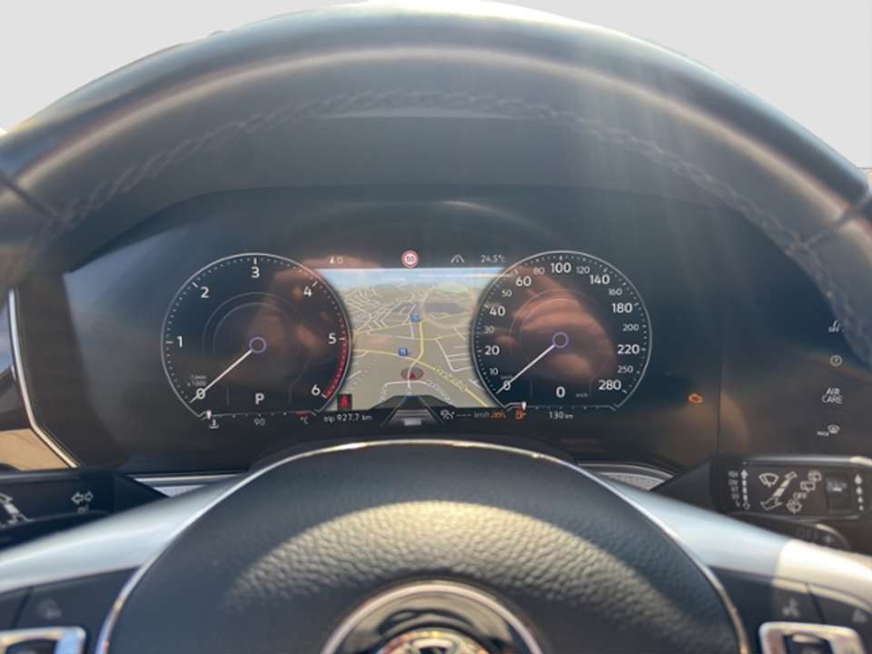 Volkswagen Touareg - Imagem 12