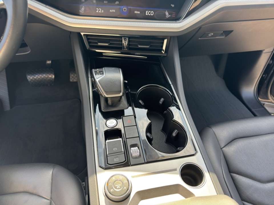 Volkswagen Touareg - Imagem 14
