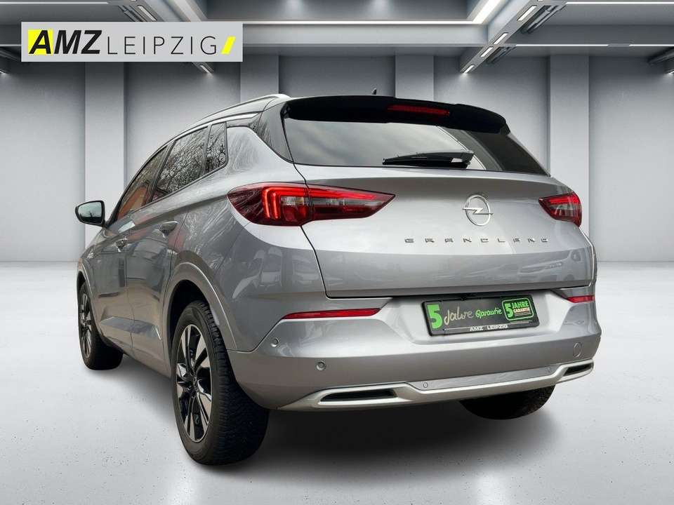 Opel Grandland - Imagem 4