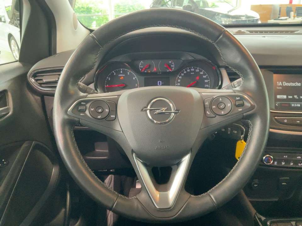 Opel Crossland - Imagem 11