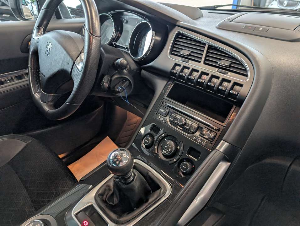 Peugeot 3008 - Imagem 12