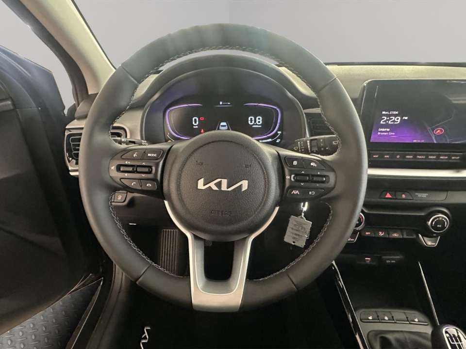 Car picture 9
