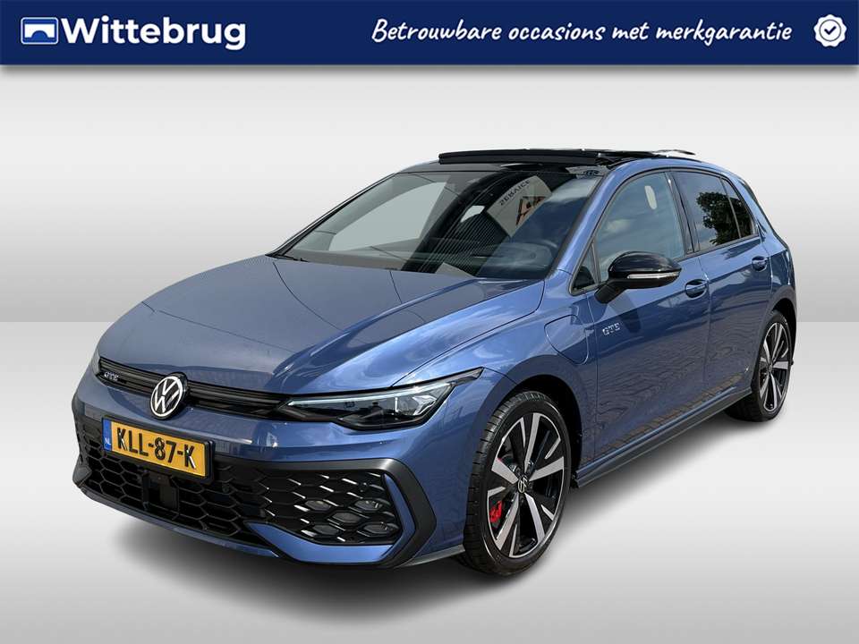 Volkswagen Golf GTE - Imagem 1