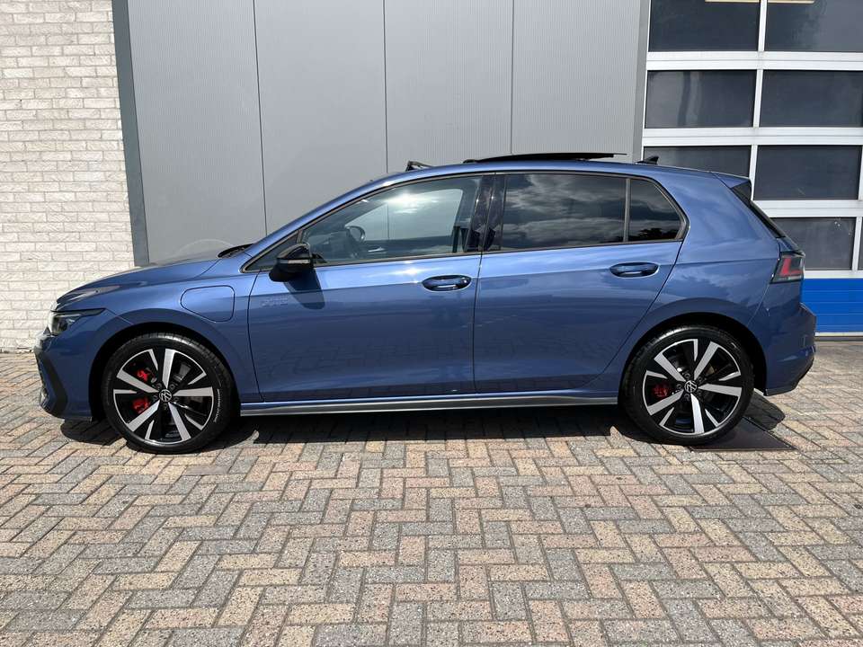 Volkswagen Golf GTE - Imagem 2