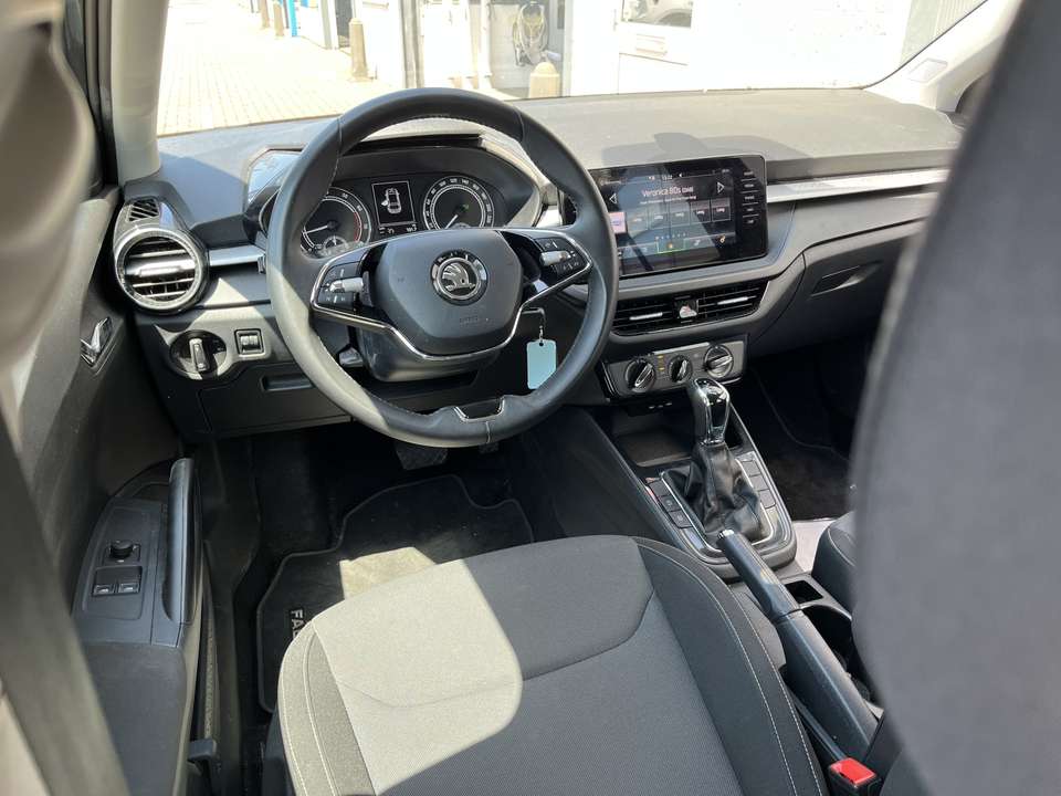 Skoda Fabia - Imagem 7