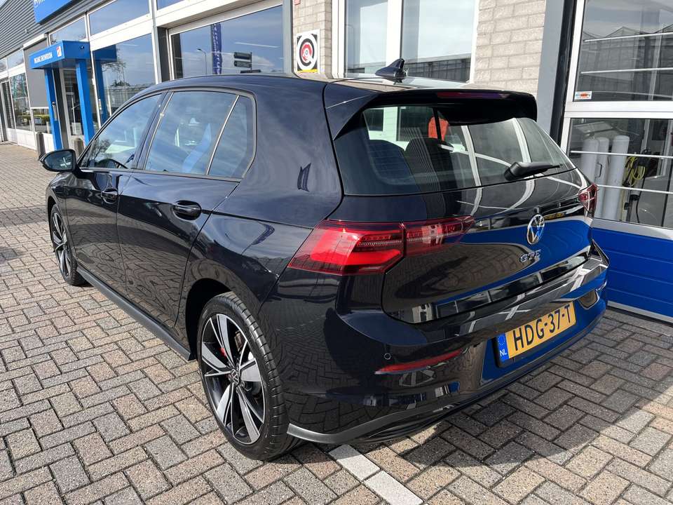 Volkswagen Golf GTE - Imagem 5