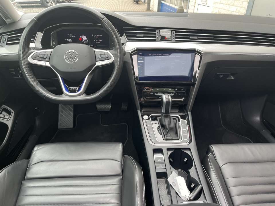 Volkswagen Passat Variant - Imagem 8