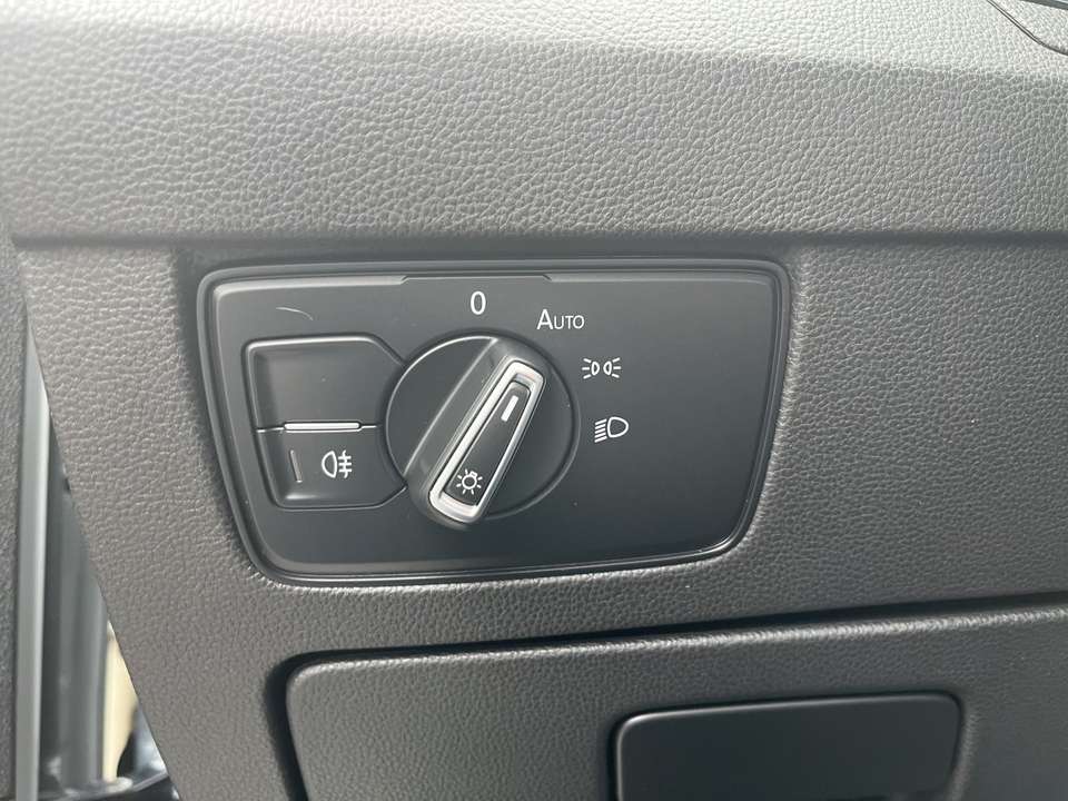 Volkswagen Passat Variant - Imagem 14