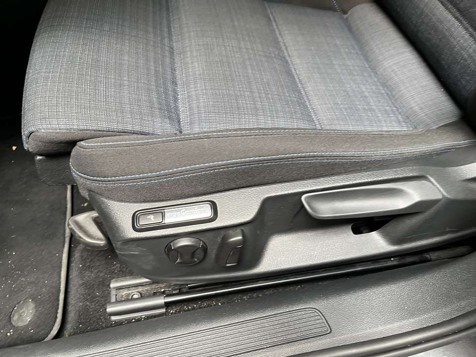 Volkswagen Passat Variant - Imagem 11