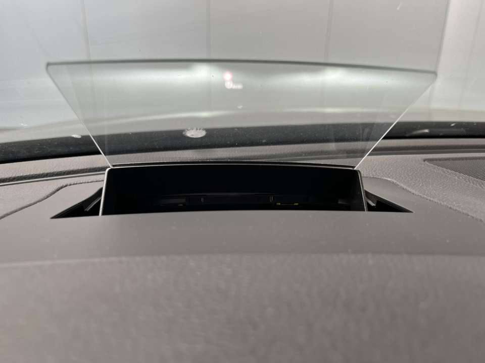 Volkswagen Passat Variant - Imagem 14
