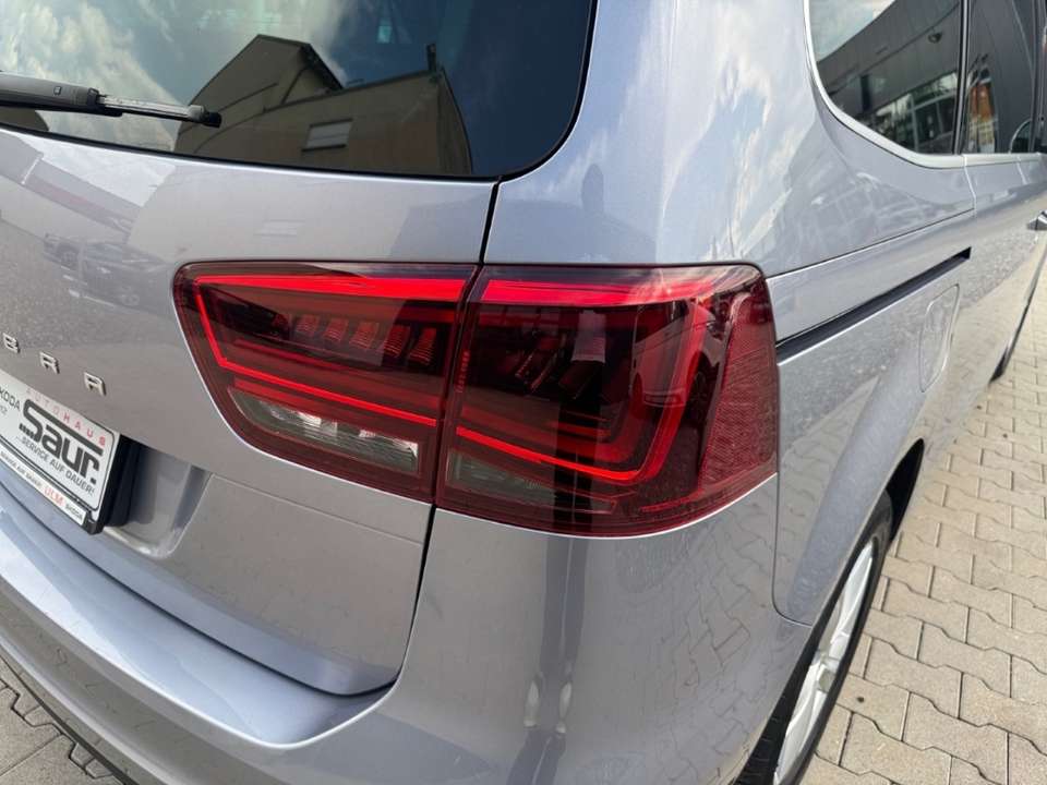 SEAT Alhambra - Imagem 13