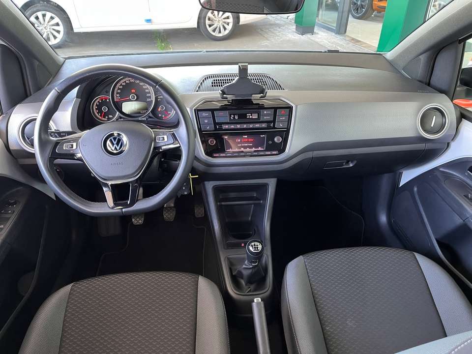 Volkswagen up! - Imagem 10