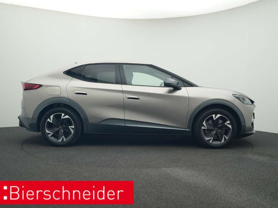 CUPRA Tavascan - Imagem 8