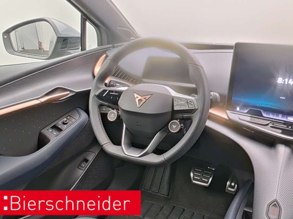 CUPRA Tavascan - Imagem 14